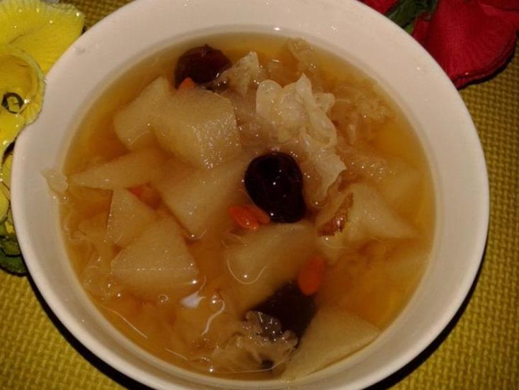蜂蜜雪梨水
